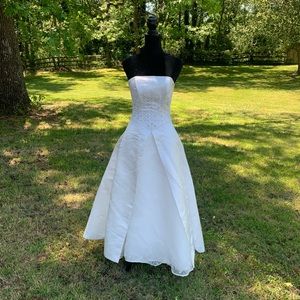 White Formal Wedding/Prom Dress